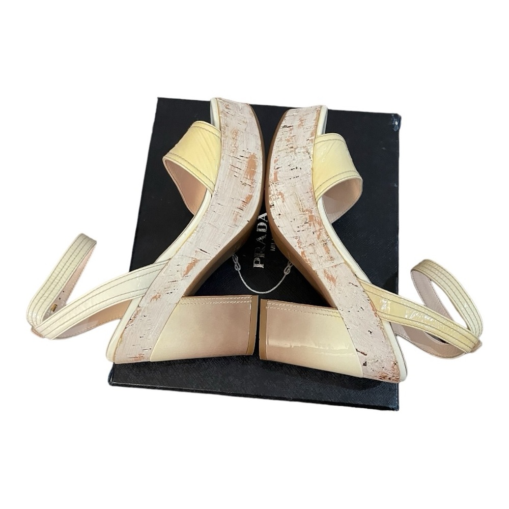 PRADA VERNICE BIANCO-QUARZO PATENT LEATHER OMBRE SANDALS SIZE 38.5 - Picture 3 of 16